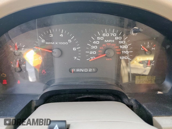 2006 Ford F-150 STX with VIN 1FTRX12W76NA54904, listed as a Copart auction lot 58942195 with 195,429 mi miles and Clean title. Bid and sale history available at DreamBid. Image 9.