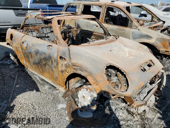 2018 MINI Convertible Cooper S with VIN WMWWG9C54J3D22545, listed as a Copart auction lot 73919684 with Not provided miles and Salvage title. Bid and sale history available at DreamBid. Image 4.