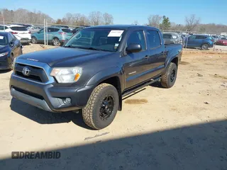 2015 Toyota Tacoma PreRunner с VIN 3TMJU4GN3FM180002, выставлен на аукционе IAAI как лот 41617282 с пробегом 179 105 миль миль и . История ставок и продаж доступна на DreamBid. Изображение 18.
