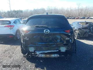 2017 Mazda CX-5 Grand Touring with VIN JM3KFBDL0H0228056, listed as a IAAI auction lot 41611567 with 85,294 mi miles. Bid and sale history available at carsss.com. Image 17.