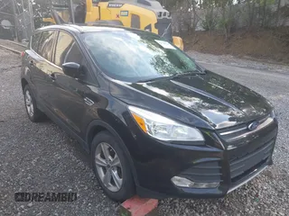 2014 Ford Escape SE z VIN 1FMCU9G90EUD95660, wystawiony jako IAAI lot #42740460 z przebiegiem 192 519 mil mil oraz . Historia ofert i sprzedaży dostępna na DreamBid. Obrazek 1.