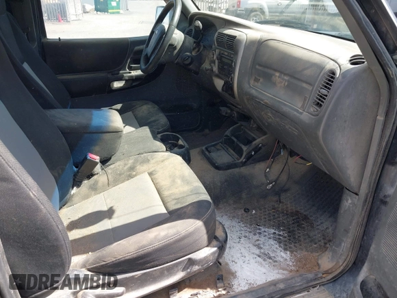 2007 Ford Ranger XLT with VIN 1FTZR45E07PA76747, listed as a IAAI auction lot 42119680 with 171,610 mi miles. Bid and sale history available at carsss.com. Image 5.