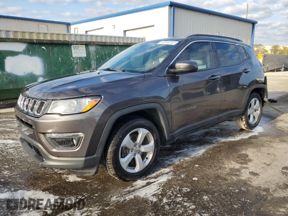 2021 Jeep Compass Altitude with VIN 3C4NJCBB5MT560012, listed as a Copart auction lot 52646345 with 40,184 mi miles and Salvage title. Bid and sale history available at DreamBid. Image 1.