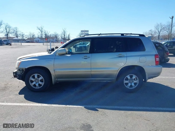 2002 Toyota Highlander with VIN JTEHF21AX20085805, listed as a IAAI auction lot 41684923 with 241,348 mi miles. Bid and sale history available at carsss.com. Image 14.