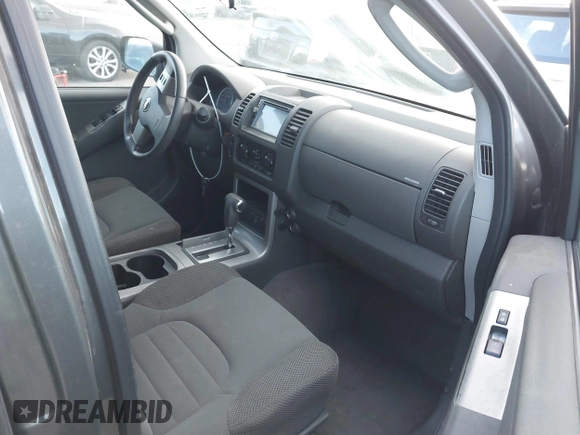 2008 Nissan Pathfinder SE with VIN 5N1AR18U88C606823, listed as a IAAI auction lot 41266052 with 158,182 mi miles. Bid and sale history available at carsss.com. Image 5.
