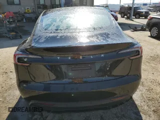 2025 Tesla Model 3 Long Range with VIN 5YJ3E1EA0SF902836, listed as a Copart auction lot 49674245 with 3,302 mi miles and Salvage Title. Bid and sale history available at DreamBid. Image 6.