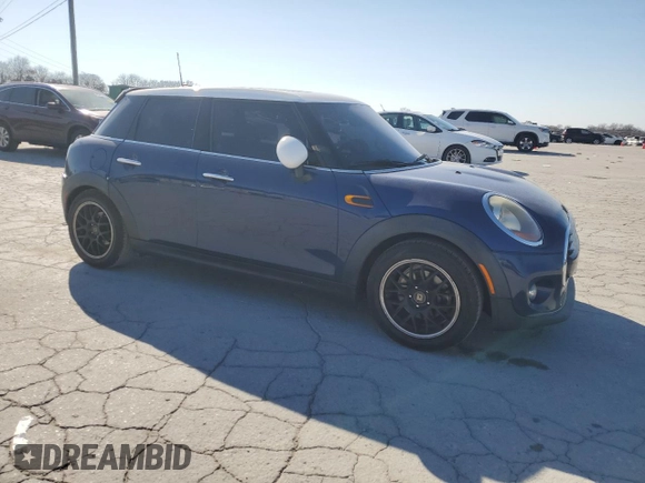 2016 MINI Hardtop 4 Door with VIN WMWXU1C53G2D11582, listed as a Copart auction lot 47461225 with 99,378 mi miles and Salvage Title. Bid and sale history available at DreamBid. Image 4.