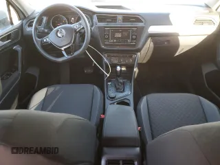 2019 Volkswagen Tiguan S z VIN 3VV0B7AX6KM015635, wystawiony jako Copart lot #47340135 z przebiegiem 156 774 mil mil oraz Szkoda całkowita • Salvage title. Historia ofert i sprzedaży dostępna na DreamBid. Obrazek 8.