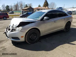 2014 Chevrolet Cruze LS with VIN 1G1PB5SH5E7120621, listed as a Copart auction lot 49137545 with 80,573 mi miles and Salvage Title. Bid and sale history available at carsss.com. Image 1.