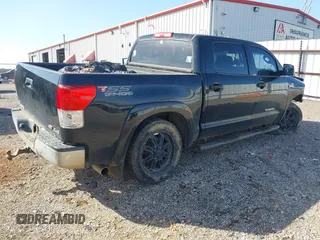 2013 Toyota Tundra 4WD Truck with VIN 5TFDW5F17DX275780, listed as a IAAI auction lot 41710728 with 160,298 mi miles. Bid and sale history available at carsss.com. Image 4.