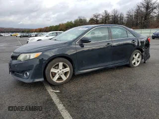 2014 Toyota Camry L with VIN 4T1BF1FK9EU360546, listed as a Copart auction lot 78460304 with 196,587 mi miles and Non Repairable. Bid and sale history available at DreamBid. Image 1.
