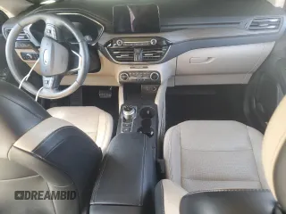 2020 Ford Escape Titanium Hybrid z VIN 1FMCU9DZ6LUC47658, wystawiony jako Copart lot #59599995 z przebiegiem 63 004 mil mil oraz Szkoda całkowita • Salvage title. Historia ofert i sprzedaży dostępna na DreamBid. Obrazek 8.