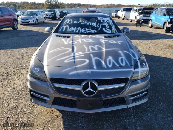 2013 Mercedes-Benz SLK-Class SLK 250 with VIN WDDPK4HA7DF058855, listed as a Copart auction lot 82673374 with NaN miles and Salvage Title. Bid and sale history available at carsss.com. Image 5.