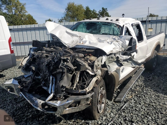 2014 Ford F-250 XLT with VIN 1FT7X2BT2EEB63711, listed as a Copart auction lot 73415574 with 381,739 mi miles and Non repairable. Bid and sale history available at DreamBid. Image 1.