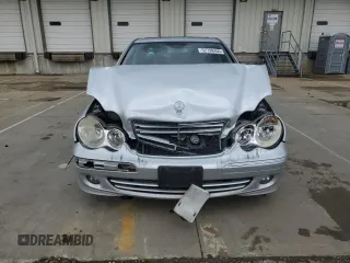 2007 Mercedes-Benz C 280 Luxury with VIN WDBRF92H37F931921, listed as a Copart auction lot 52728455 with 159,722 mi miles and Salvage title. Bid and sale history available at DreamBid. Image 5.