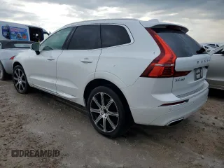 2020 Volvo XC60 Inscription z VIN YV4102DL9L1520715, wystawiony jako Copart lot #76833114 z przebiegiem 21 971 mil mil oraz Szkoda całkowita • Salvage title. Historia ofert i sprzedaży dostępna na DreamBid. Obrazek 2.