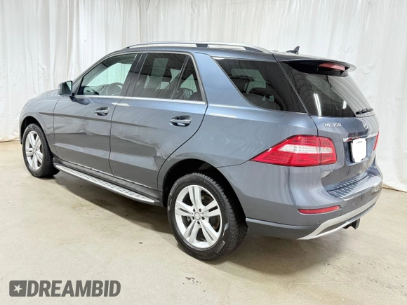2014 Mercedes-Benz M 350 with VIN 4JGDA2EB3EA379688, listed as a Copart auction lot 55639635 with 57,549 mi miles and Clean Title. Bid and sale history available at DreamBid. Image 3.