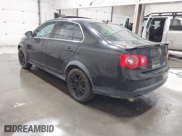 2006 Volkswagen Jetta Sedan GLI 2.0L Turbo with VIN 3VWWJ71K66M710149, listed as a IAAI auction lot 41361178 with 1 mi miles. Bid and sale history available at carsss.com. Image 3.
