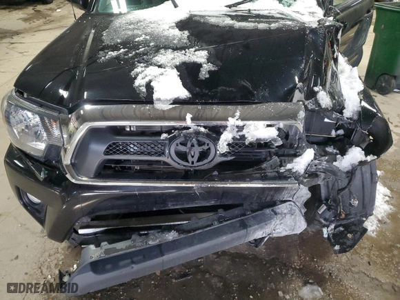 2013 Toyota Tacoma with VIN 5TFUU4EN8DX056802, listed as a Copart auction lot 49340005 with 135,979 mi miles and Non Repairable. Bid and sale history available at carsss.com. Image 12.
