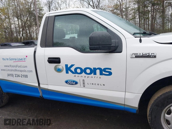 2016 Ford F-150 XL with VIN 1FTMF1C85GKD27709, listed as a IAAI auction lot 42027553 with 188,534 mi miles. Bid and sale history available at carsss.com. Image 13.