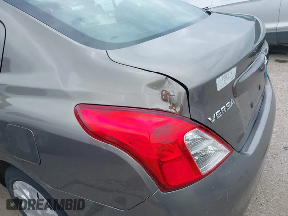 2012 Nissan Versa SL with VIN 3N1CN7AP3CL892631, listed as a IAAI auction lot 41910292 with 148,442 mi miles. Bid and sale history available at carsss.com. Image 6.