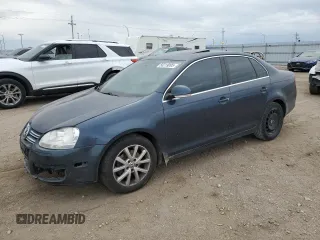 2010 Volkswagen Jetta Limited Edition with VIN 3VWRX7AJ1AM034060, listed as a Copart auction lot 58219095 with 170,691 mi miles and Salvage title. Bid and sale history available at DreamBid. Image 1.