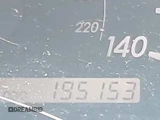 2005 Toyota Camry LE z VIN 4T1BE30K85U532198, wystawiony jako IAAI lot #42409116 z przebiegiem 195 153 mil mil oraz . Historia ofert i sprzedaży dostępna na DreamBid. Obrazek 13.