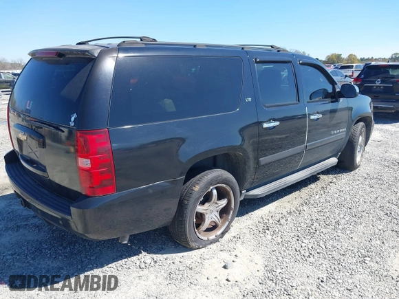 2007 Chevrolet Suburban LT with VIN 3GNFC16J07G122510, listed as a IAAI auction lot 41852268 with Not Provided miles and . Bid and sale history available at DreamBid. Image 4.