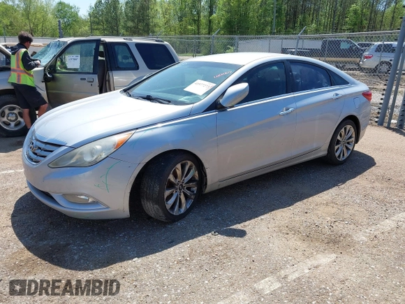 2011 Hyundai Sonata Limited with VIN 5NPEC4AC6BH196173, listed as a IAAI auction lot 41977273 with 118,860 mi miles and . Bid and sale history available at DreamBid. Image 2.
