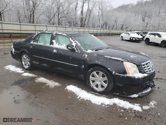2008 Cadillac DTS w/1SD with VIN 1G6KD57Y28U197928, listed as a Copart auction lot 84482164 with NaN miles and Salvage Title. Bid and sale history available at carsss.com. Image 4.