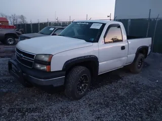 2006 Chevrolet Silverado 1500 Work Truck with VIN 3GCEK14X76G177081, listed as a IAAI auction lot 41676807 with 258,403 mi miles. Bid and sale history available at carsss.com. Image 2.