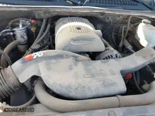2005 Chevrolet Avalanche LS with VIN 3GNEC12Z55G263450, listed as a Copart auction lot 47901725 with 129,885 mi miles and Clean Title. Bid and sale history available at carsss.com. Image 7.