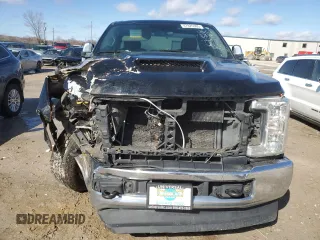 2017 Ford F-250 XL с VIN 1FTBF2A65HEF36818, выставлен на аукционе Copart как лот 47825385 с пробегом Не указан миль и Списание • Salvage title. История ставок и продаж доступна на DreamBid. Изображение 5.