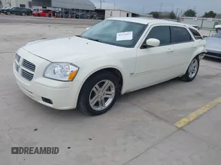 2005 Dodge Magnum RT with VIN 2D8GV58245H510374, listed as a IAAI auction lot 41321857 with 1 mi miles. Bid and sale history available at carsss.com. Image 19.