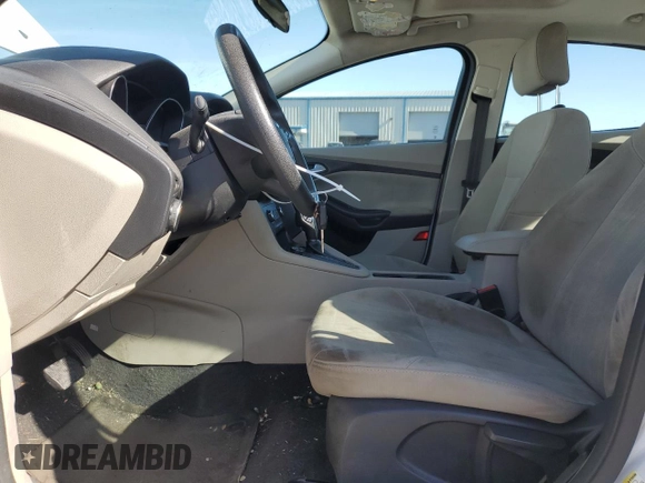 2016 Ford Focus SE с VIN 1FADP3F25GL283615, выставлен на аукционе Copart как лот 52292275 с пробегом 146 155 миль миль и Списание • Salvage title. История ставок и продаж доступна на DreamBid. Изображение 7.