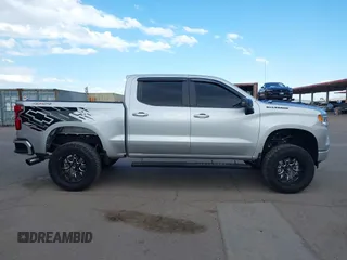 2022 Chevrolet Silverado 1500 RST with VIN 3GCUDEEDXNG513368, listed as a IAAI auction lot 42055056 with 25,630 mi miles and . Bid and sale history available at DreamBid. Image 13.