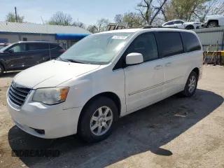 2010 Chrysler Town & Country Touring z VIN 2A4RR5D12AR178488, wystawiony jako Copart lot #52382755 z przebiegiem 170 407 mil mil oraz Szkoda całkowita • Salvage title. Historia ofert i sprzedaży dostępna na DreamBid. Obrazek 1.