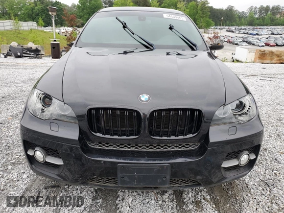 2011 BMW X6 50i z VIN 5UXFG8C50BLZ96931, wystawiony jako Copart lot #54409465 z przebiegiem 154 818 mil mil oraz Szkoda całkowita • Salvage title. Historia ofert i sprzedaży dostępna na DreamBid. Obrazek 5.