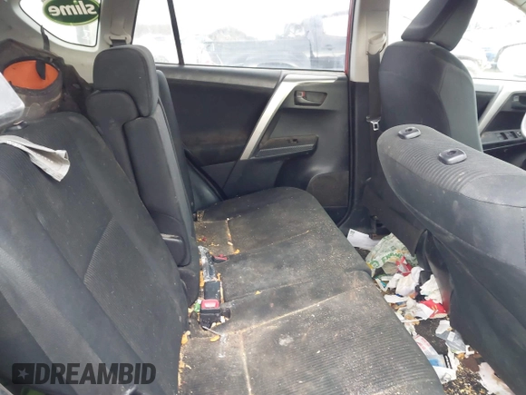 2015 Toyota RAV4 LE with VIN JTMBFREV0FD125632, listed as a IAAI auction lot 41886454 with 164,409 mi miles. Bid and sale history available at carsss.com. Image 8.