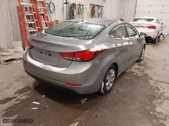 2016 Hyundai Elantra SE with VIN 5NPDH4AE6GH758014, listed as a IAAI auction lot 41381937 with 46,184 mi miles. Bid and sale history available at carsss.com. Image 4.