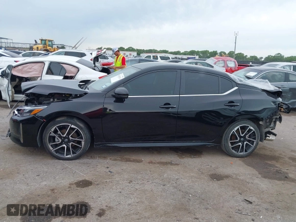 2024 Nissan Sentra SR with VIN 3N1AB8DV4RY255002, listed as a IAAI auction lot 42461623 with 19,189 mi miles and . Bid and sale history available at DreamBid. Image 14.