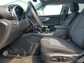 2023 Chevrolet Blazer LT с VIN 3GNKBHR45PS160277, выставлен на аукционе Copart как лот 54910665 с пробегом 29 338 миль миль и Списание • Salvage title. История ставок и продаж доступна на DreamBid. Изображение 7.