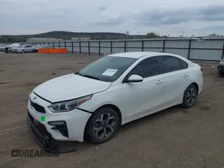 2020 Kia Forte LXS with VIN 3KPF24AD7LE152818, listed as a IAAI auction lot 39011840 with 79,029 mi miles. Bid and sale history available at carsss.com. Image 18.