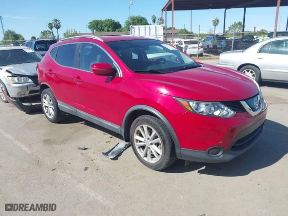 2018 Nissan Rogue Sport SV with VIN JN1BJ1CP9JW164787, listed as a IAAI auction lot 41988580 with 167,001 mi miles. Bid and sale history available at carsss.com. Image 1.