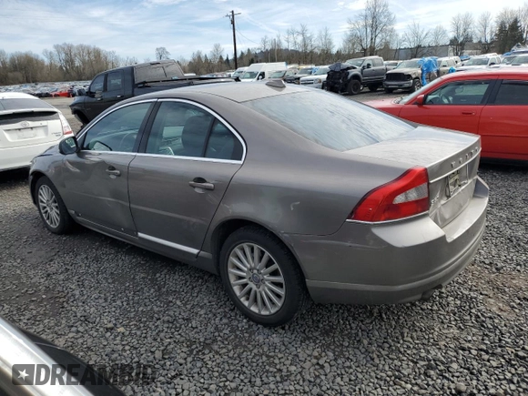 2012 Volvo S80 3.2L with VIN YV1940AS5C1152618, listed as a Copart auction lot 46994785 with 171,112 mi miles and Salvage Title. Bid and sale history available at carsss.com. Image 2.