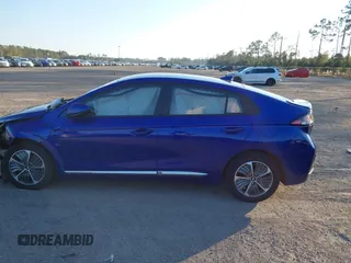 2021 Hyundai Ioniq SE with VIN KMHC65LD8MU252578, listed as a IAAI auction lot 40965612 with 25,384 mi miles and . Bid and sale history available at DreamBid. Image 14.