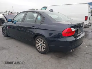 2006 BMW 3 Series 325i with VIN WBAVB13516PT15898, listed as a IAAI auction lot 42466986 with 105,962 mi miles and . Bid and sale history available at DreamBid. Image 3.