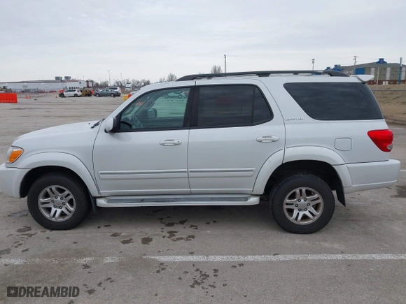 2006 Toyota Sequoia Limited with VIN 5TDBT48A06S275930, listed as a IAAI auction lot 41565423 with 192,993 mi miles. Bid and sale history available at carsss.com. Image 14.