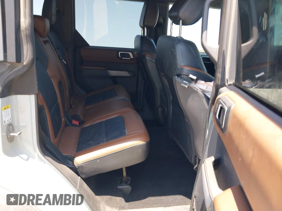 2022 Ford Bronco with VIN 1FMEE5DP6NLB34962, listed as a IAAI auction lot 42432037 with 101,044 mi miles and . Bid and sale history available at DreamBid. Image 8.