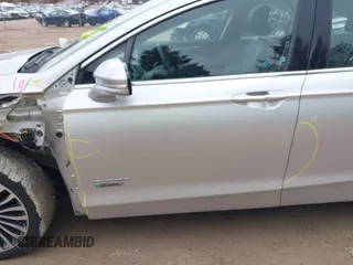 2017 Ford Fusion Titanium with VIN 3FA6P0SU2HR153423, listed as a IAAI auction lot 42029438 with 106,596 mi miles and . Bid and sale history available at DreamBid. Image 20.